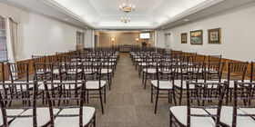 Chapel at McGilley & Hoge Johnson County Memorial Chapel