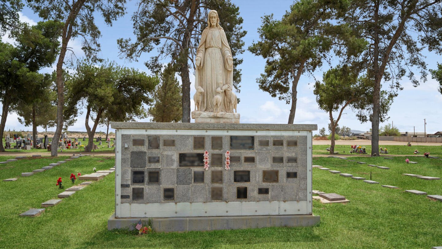 Columbarium at J. Warren Funeral Services Mountain View Chapel & Crematorium & Casa Grande Mountain View Cemetery