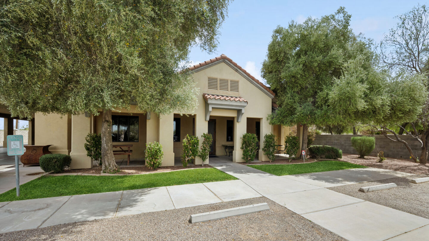 J. Warren Funeral Services Mountain View Chapel & Crematorium