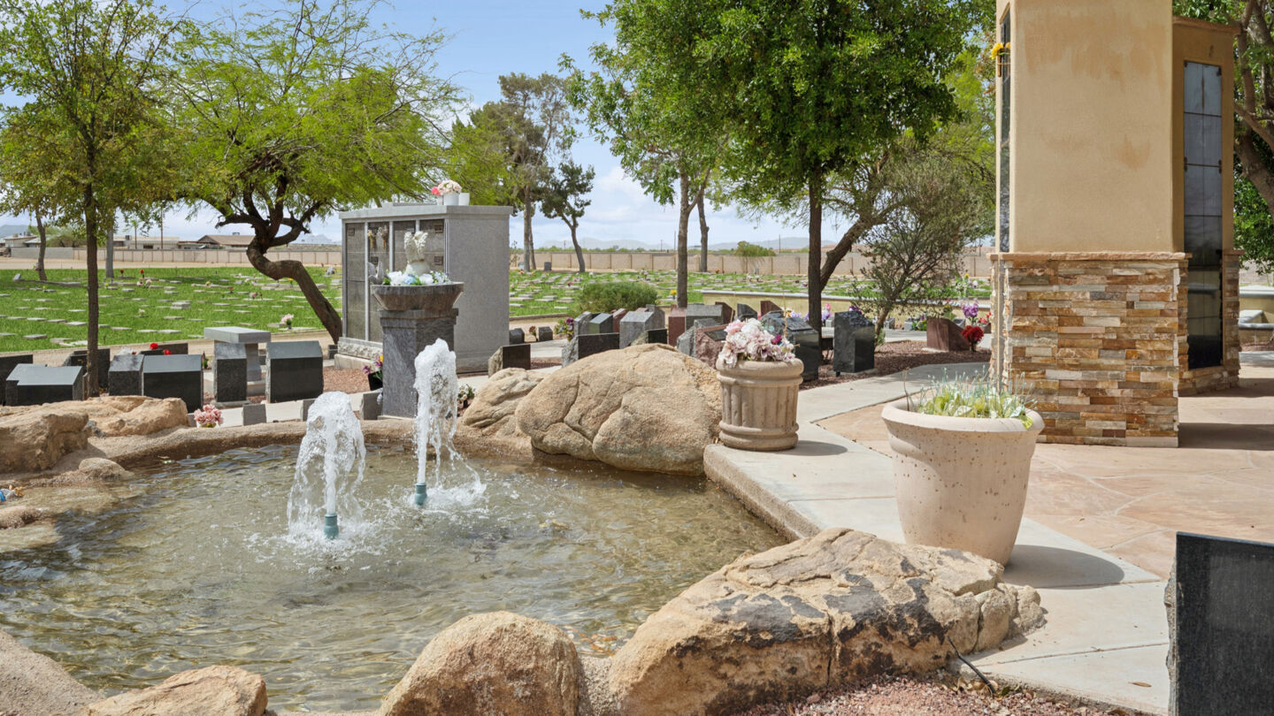 J. Warren Funeral Services Mountain View Chapel & Crematorium