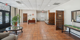 Lobby at Funeraria Del Angel Trevino Funeral Home