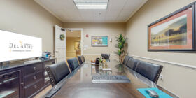 Arrangement room at Funeraria del Angel Palm Valley