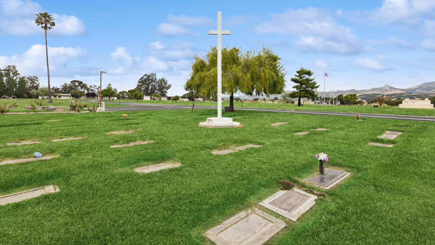 Terrenos del cementerio en Los Osos Valley Mortuary & Memorial Park