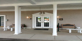 Front exterior building at Heiligtag-Lang-Fendler Funeral Home