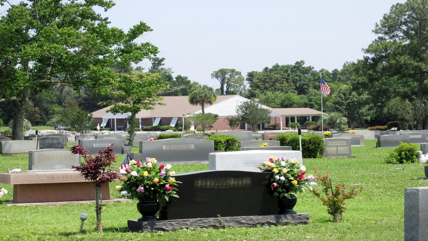 bay view garden funeral home