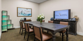 Arrangement room at Funeraria del Angel Bakersfield Central