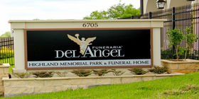 Signage at Funeraria del Angel - Highland Funeral Home