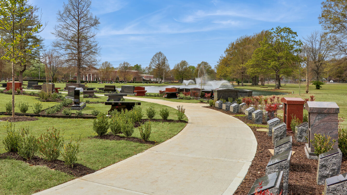 Memphis Funeral Home & Memorial Gardens