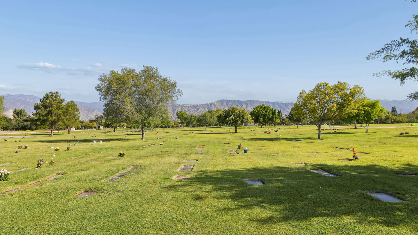 Cemetery grounds at Oakdale Mortuary & Memorial Park