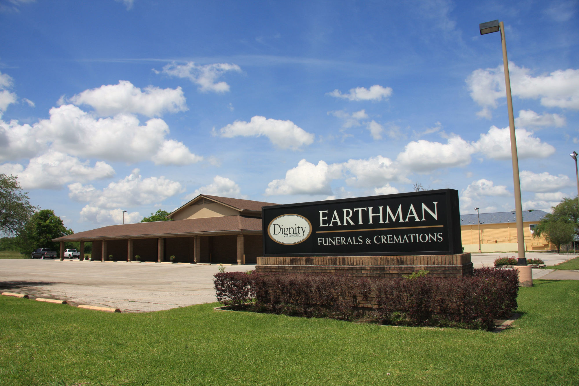 Products & Services Earthman Baytown Funeral Home