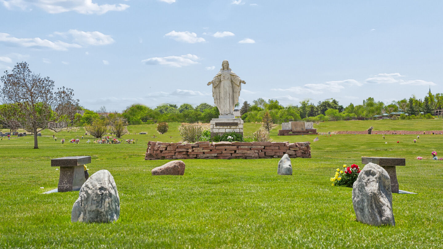 Memorial Gardens Funeral, Cremation & Cemetery