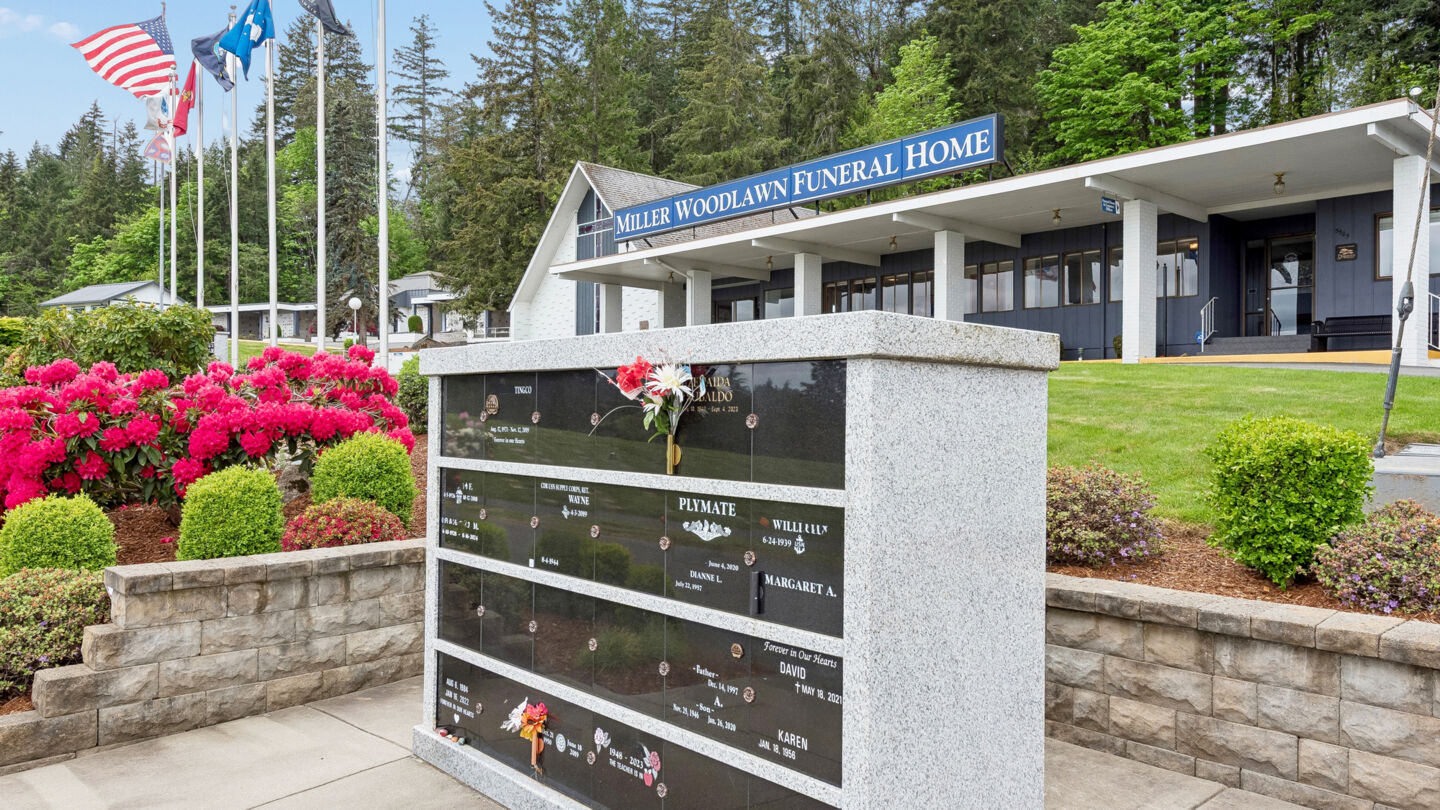 Columbario en Miller-Woodlawn Funeral Home & Memorial Park
