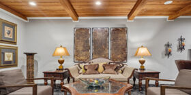Sitting area at Woodlawn-Roesch-Patton Funeral Home & Woodlawn Memorial Park