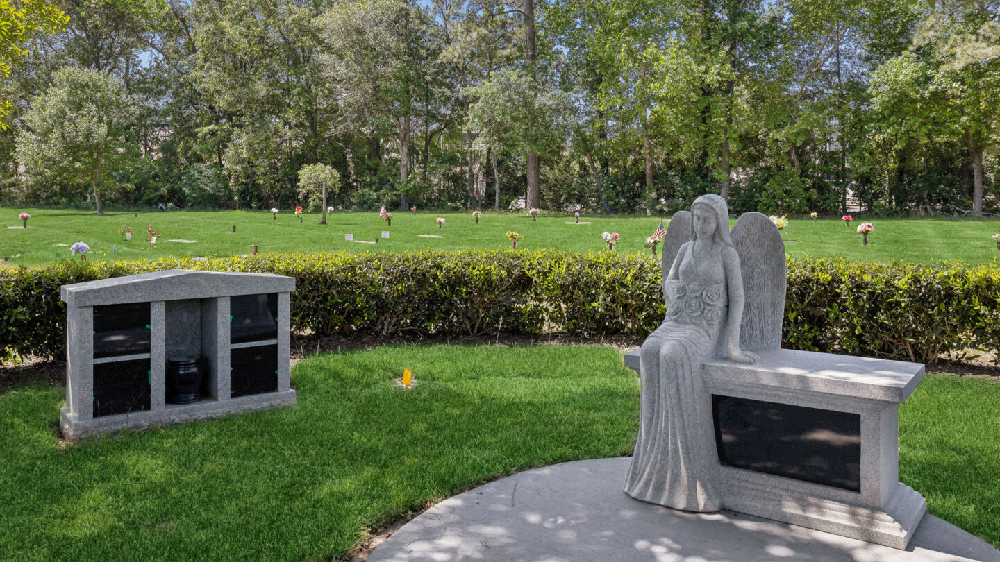 Cemetery Grounds at Woodlawn Funeral Home & Memorial Gardens