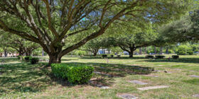 Cemetery grounds at Hampton Memorial Gardens