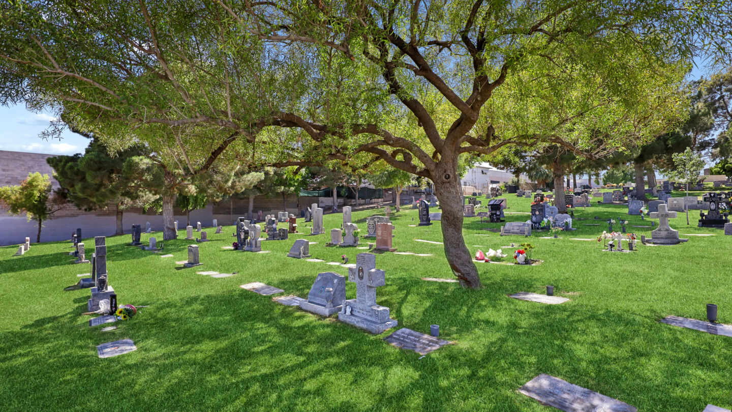 Palm Downtown Mortuary & Cemetery
