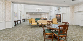 Sitting area at Alexander Funeral Home-Newburgh Chapel