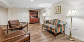 Sitting area at Becker Funeral Home