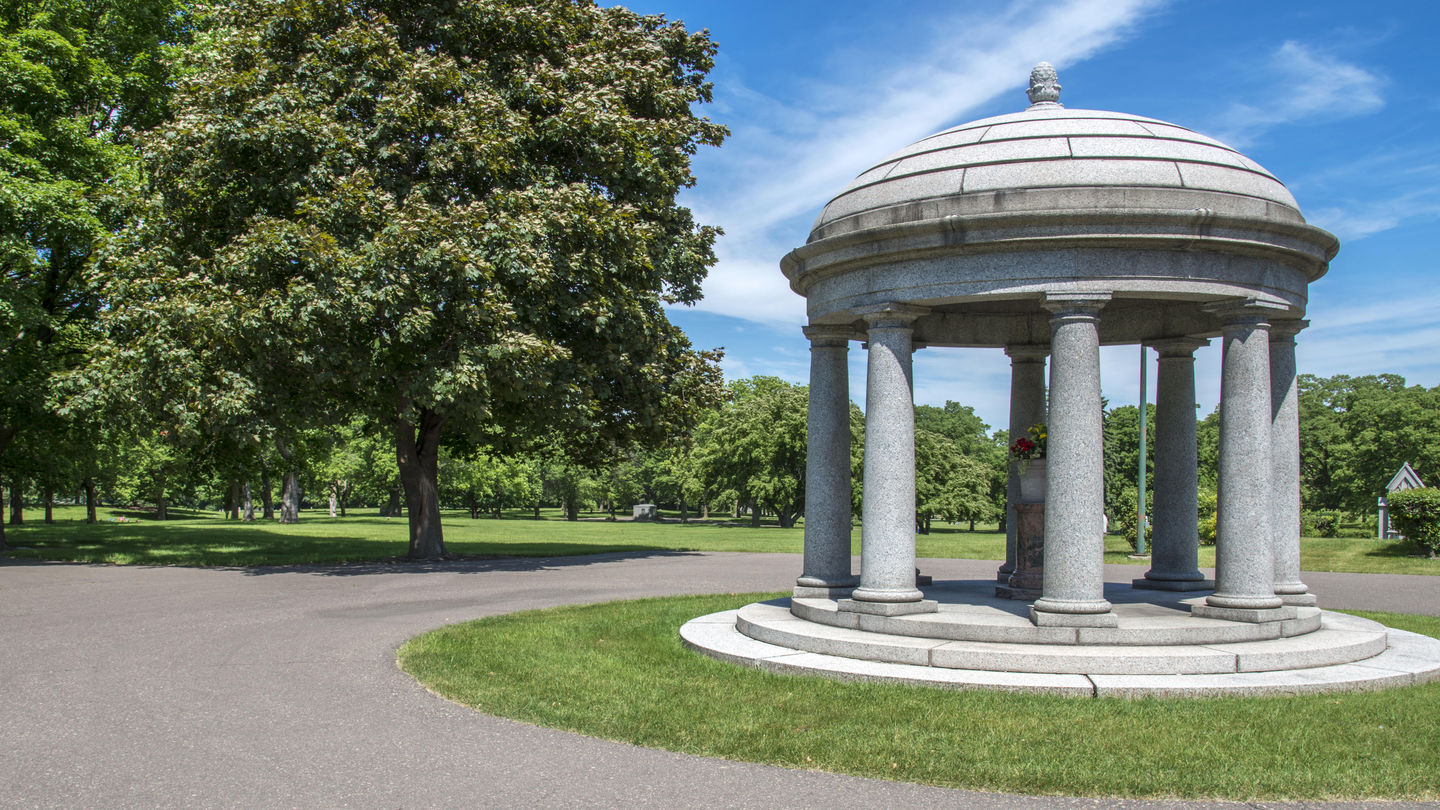 Sunset & Kapala-Glodek Funeral Home and Sunset Cemetery