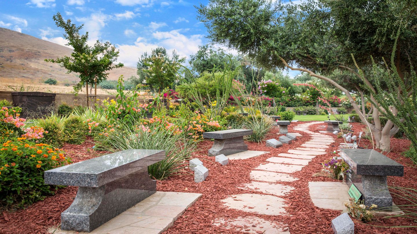 Pierce Brothers Crestlawn Memorial Park and Mortuary